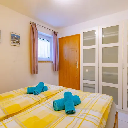 Apartment Christoph In Der Edelweissstrasse